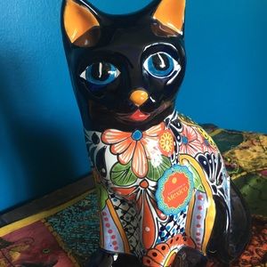 Talavera Mexican cat